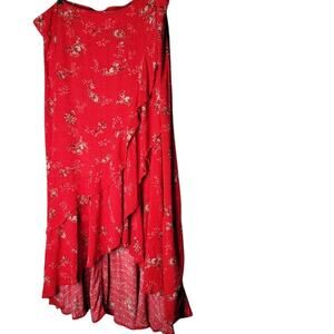 Torrid Size 3 Red Floral Wrap Skirt Asymmetrical Boho Ruffle Hem Plus Size
